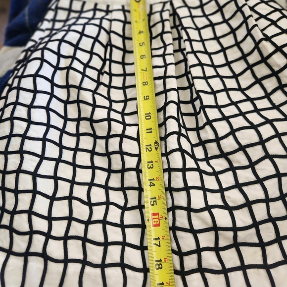 H&M SKIRT - Picture 2 of 6